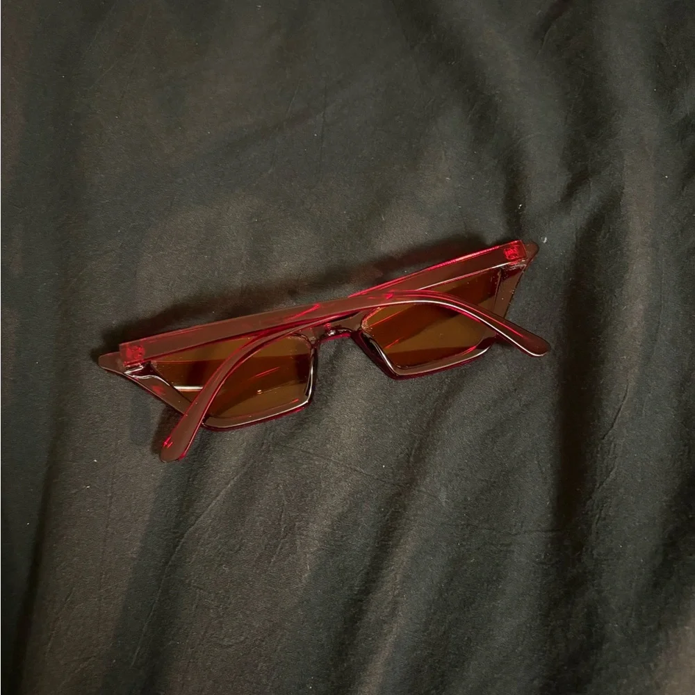 Red Cat-Eye Sunglasses - Picture 2 of 2